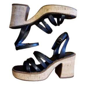 NWT Lucky Brand Taiza sandals in black